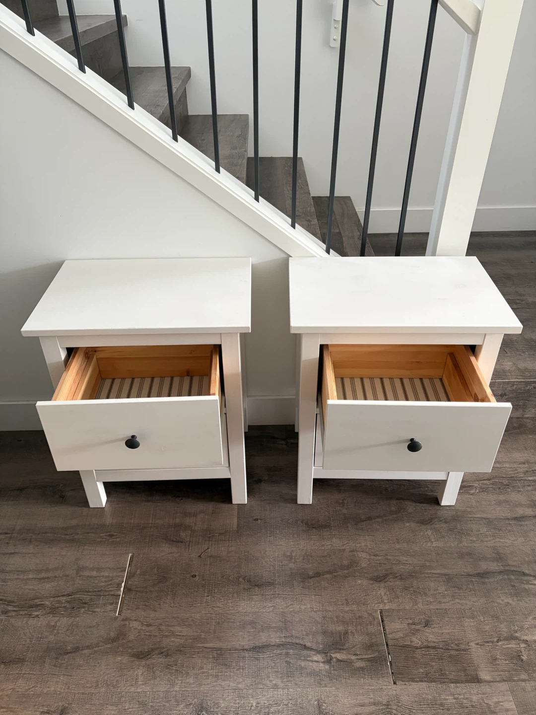 Pair of IKEA HEMNES nightstands in stain white - photo 2