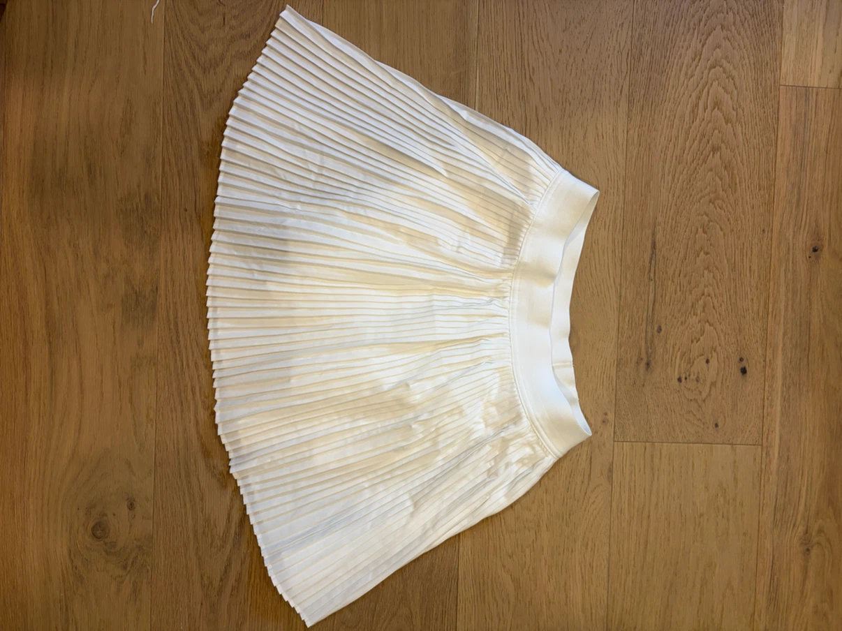 White Pleated Skort - Size XS
