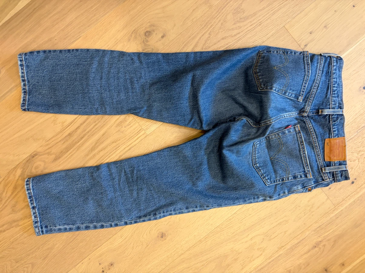 Levi's 501 Jeans size 25 - photo 2