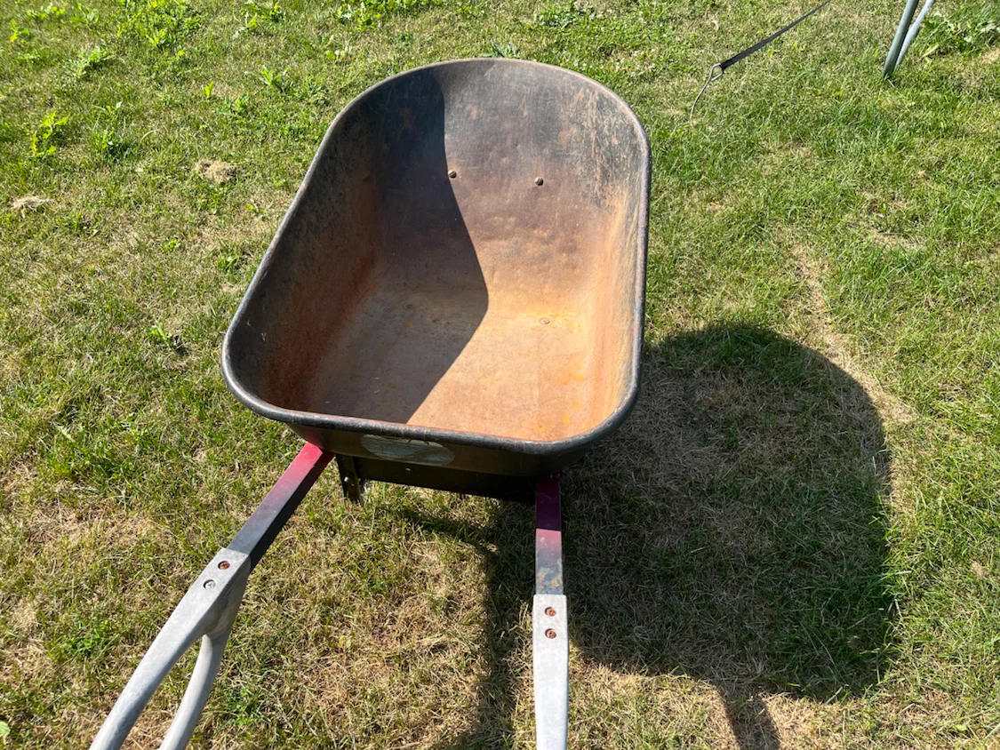 Garant Wheelbarrow - photo 2