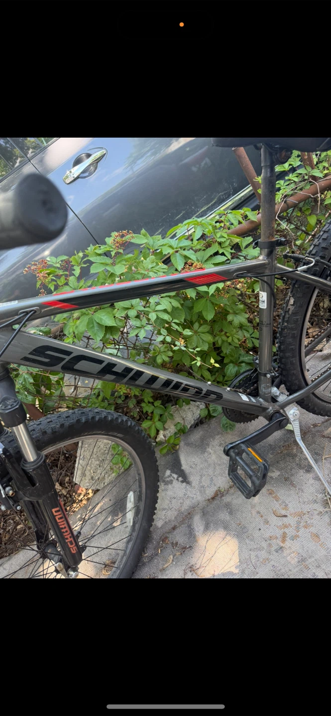 Schwinn "Standpoint" Mountain Bike