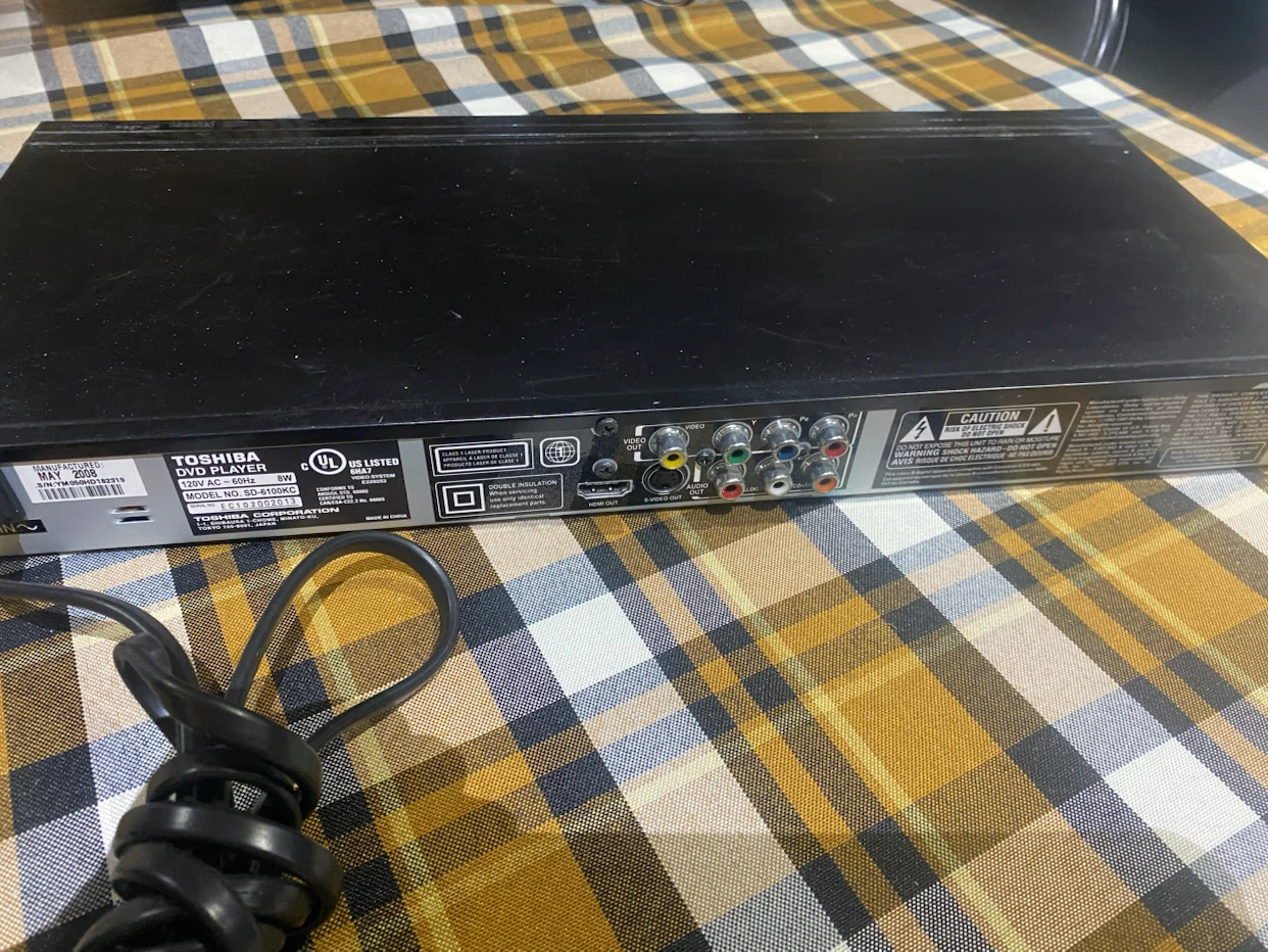 Toshiba SD-4100 DVD Player - photo 2