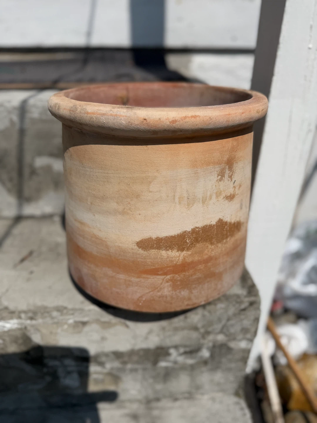 11” Terracotta planter