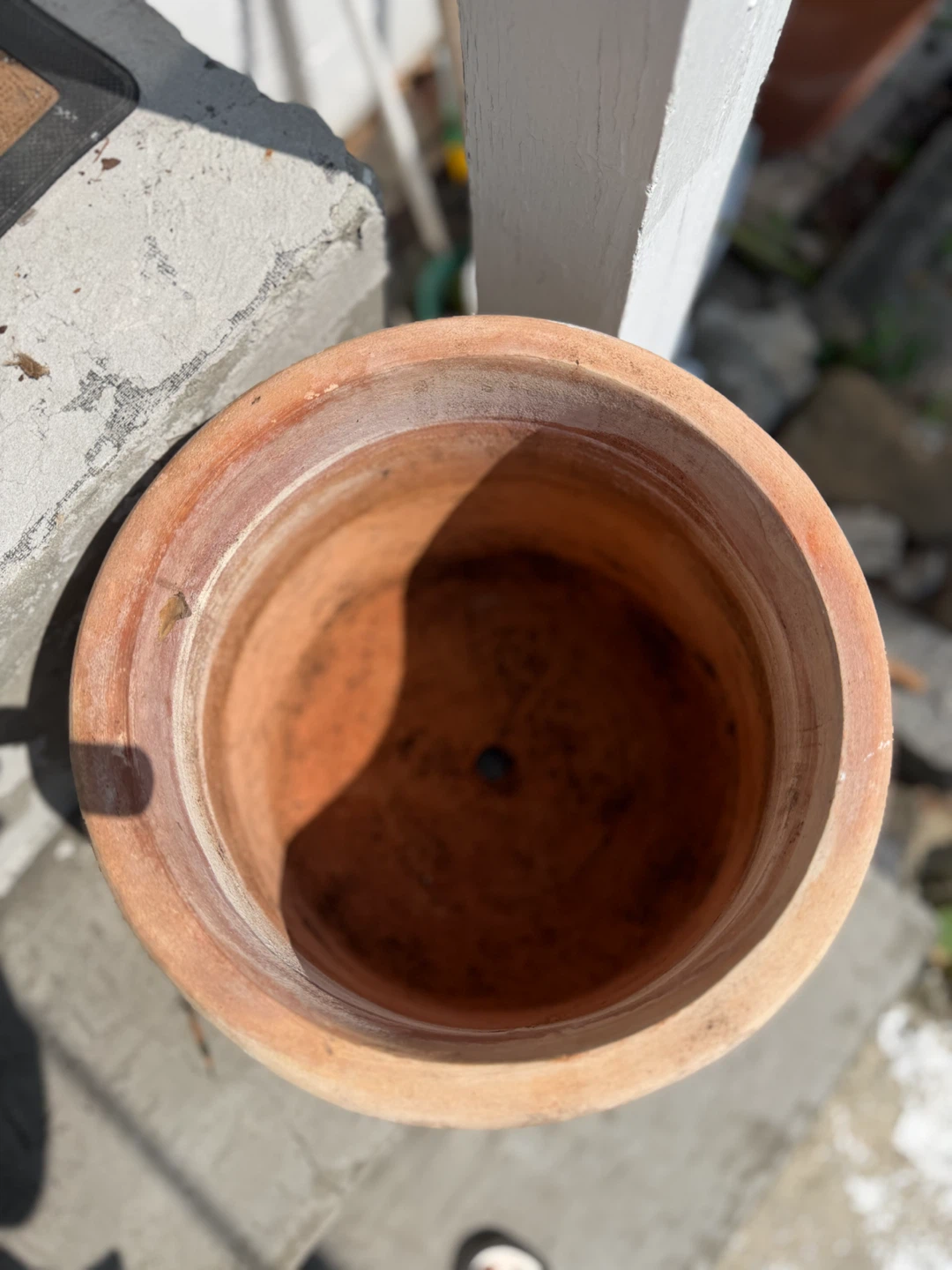 11” Terracotta planter - photo 2