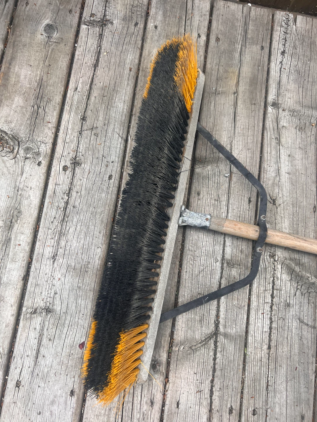 Heavy duty commercial pushbroom - photo 2