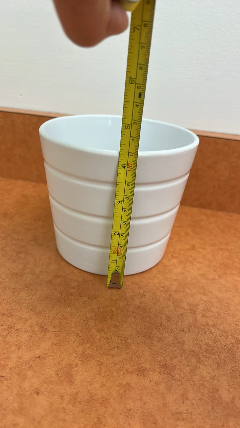IKEA KARDEMUMMA White Plant Pot 10.5 cm