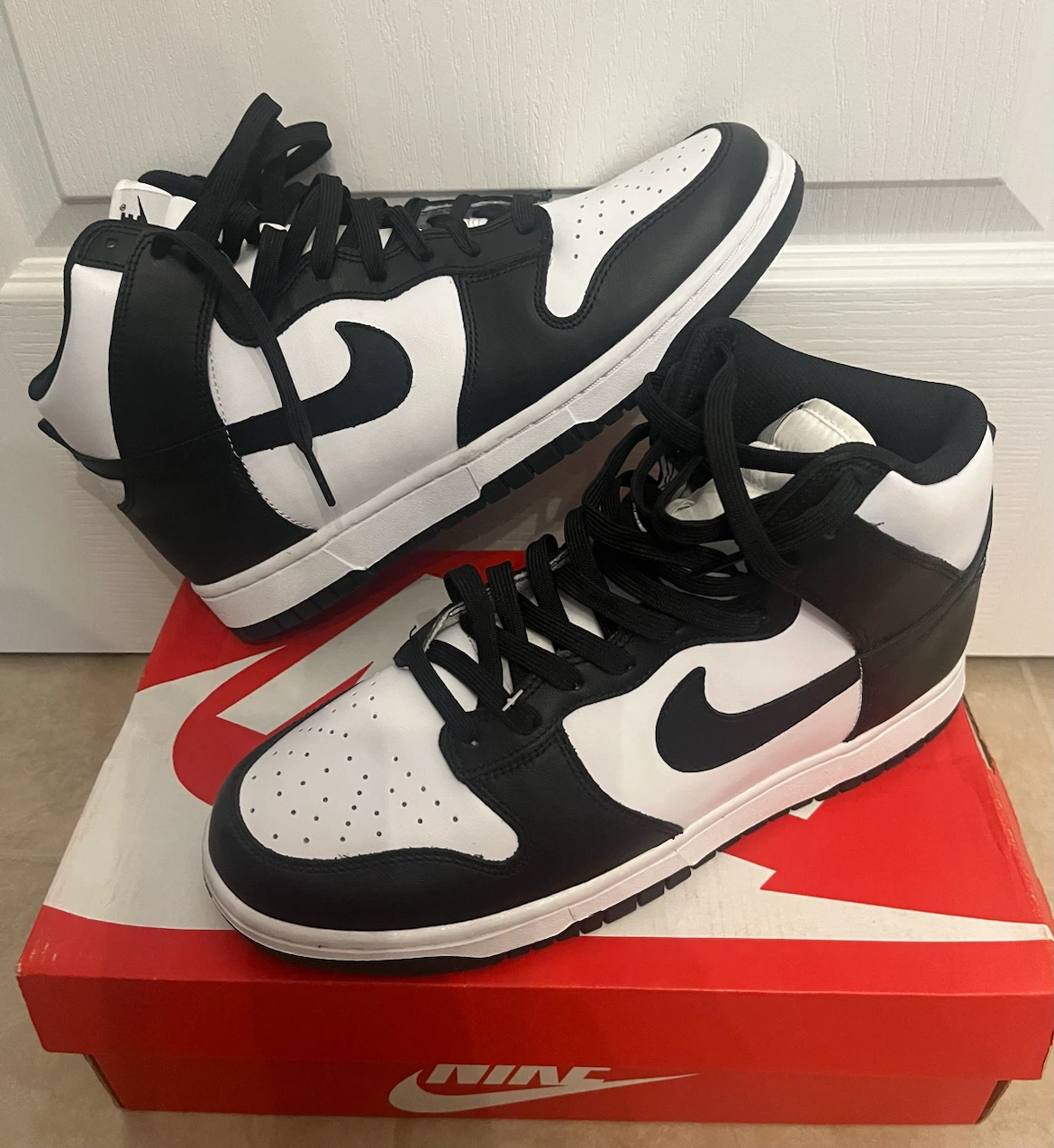 Nike Dunk High Top Sneakers Men’s Size 9.5