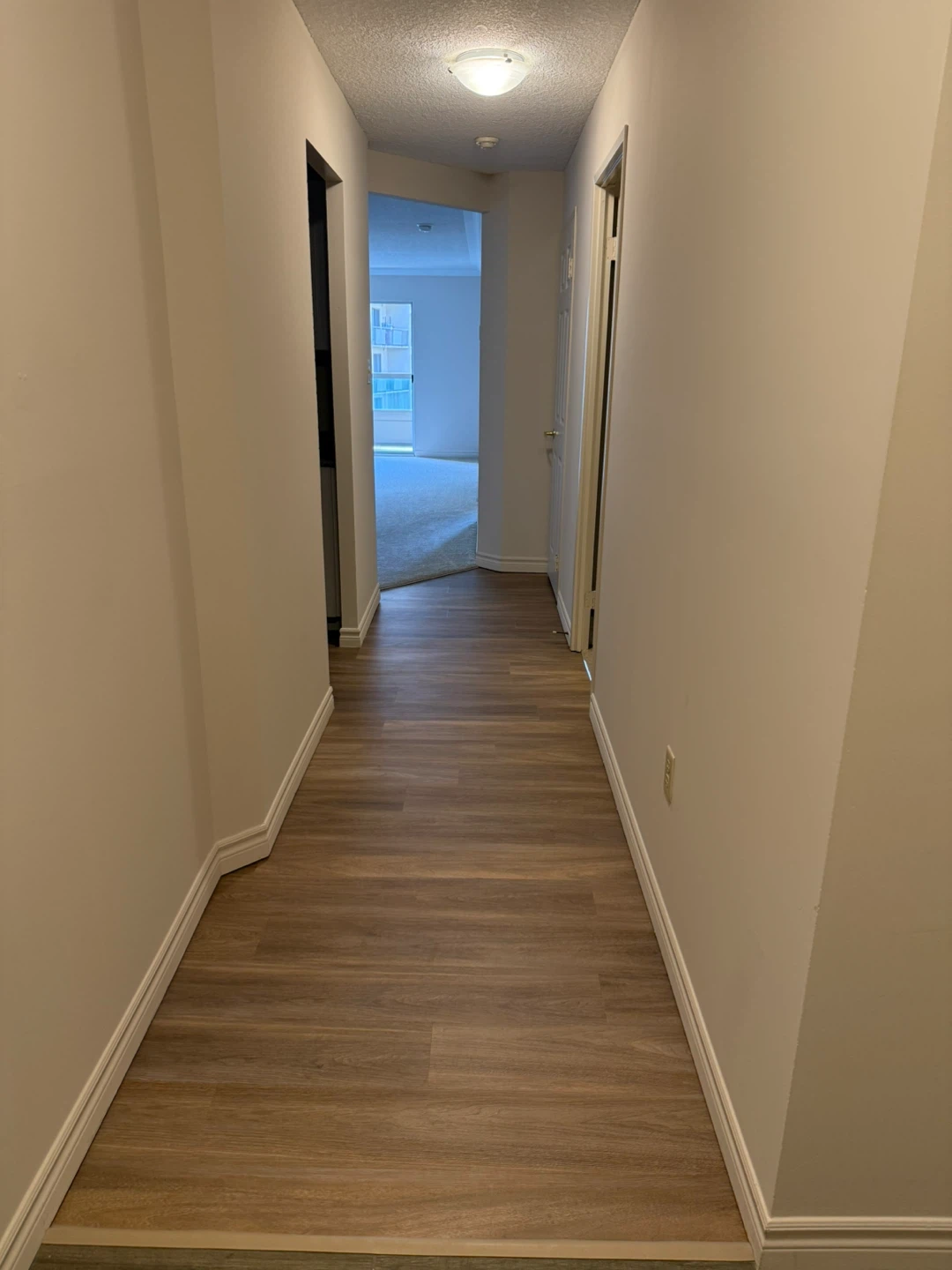 1 Bedroom + Den Apartment for Rent - photo 2