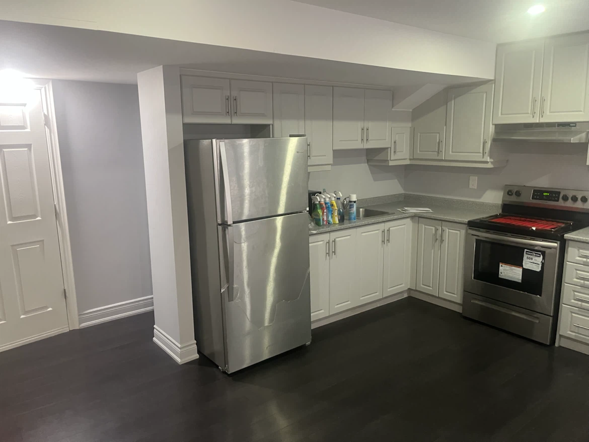 Basement apartment - photo 5
