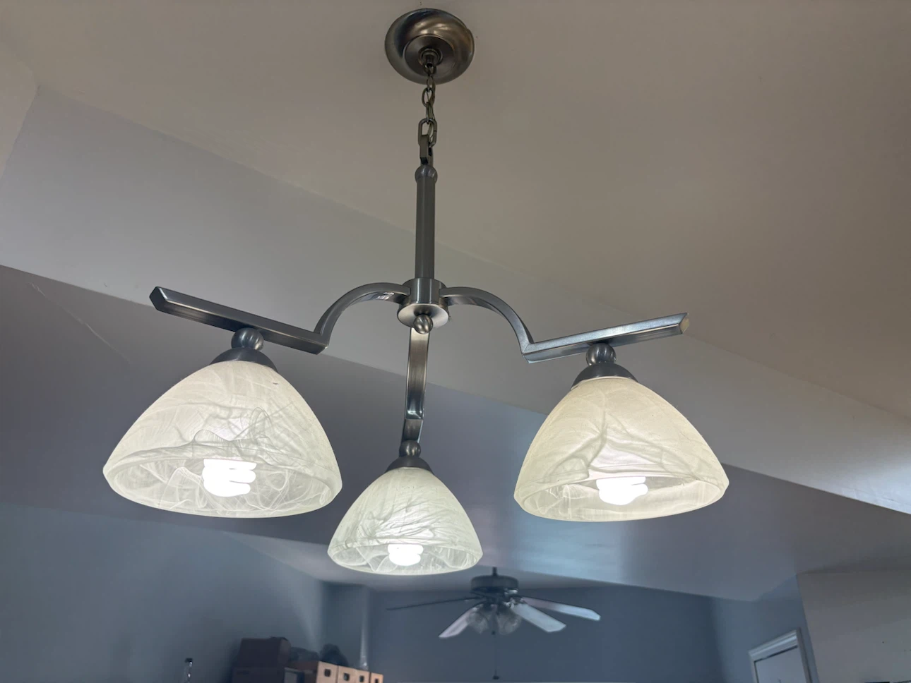 Light fixture - photo 2