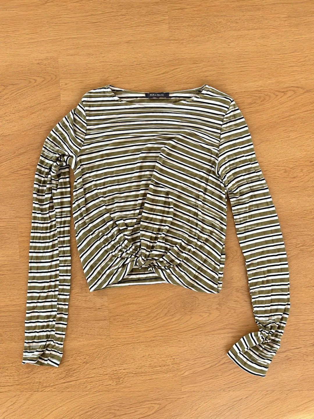 Striped Twist Front Long Sleeve Top - Small