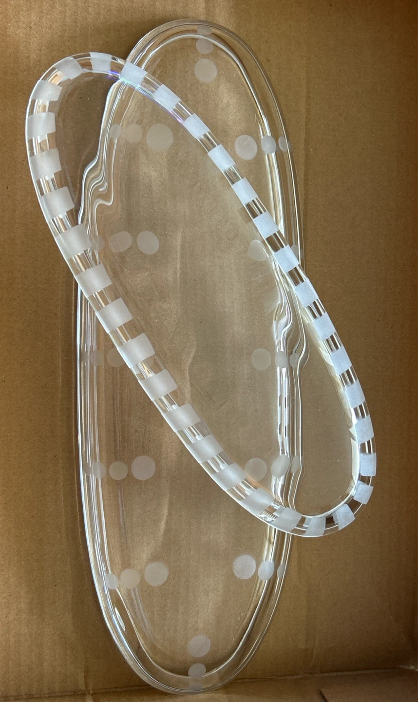2 Pcs. - Clear Glass Oval Serving Dish with Etched Design - photo 3
