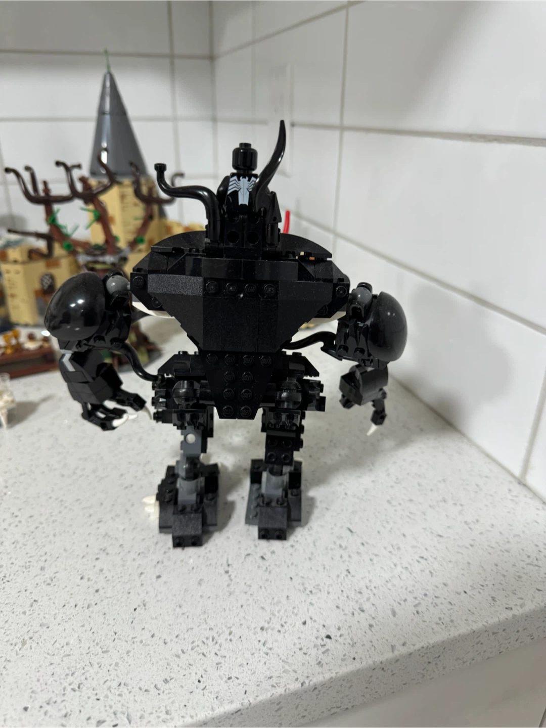 LEGO Marvel Venom Mech - photo 2