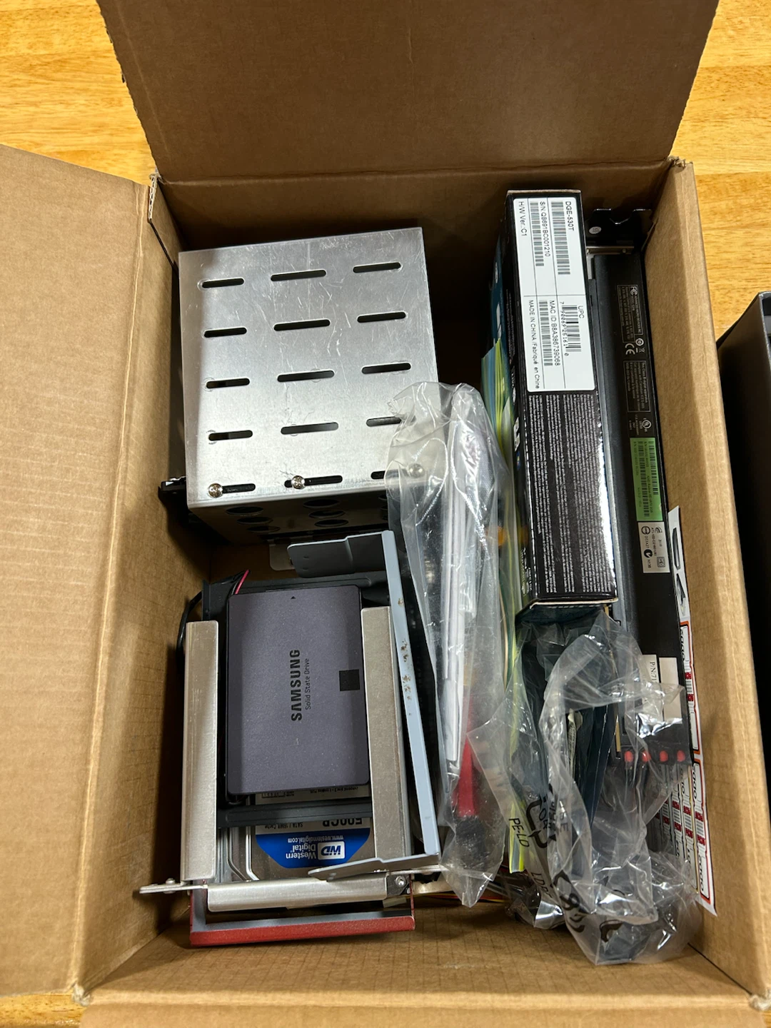 Radeon HD 6950 graphics card and computer parts