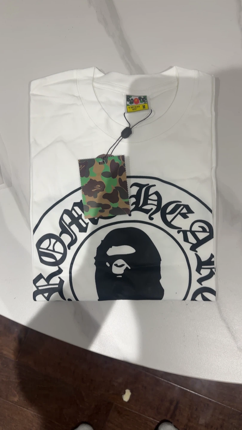 3 medium and 1 large Bathing Ape chrome tee (Bape) - photo 2
