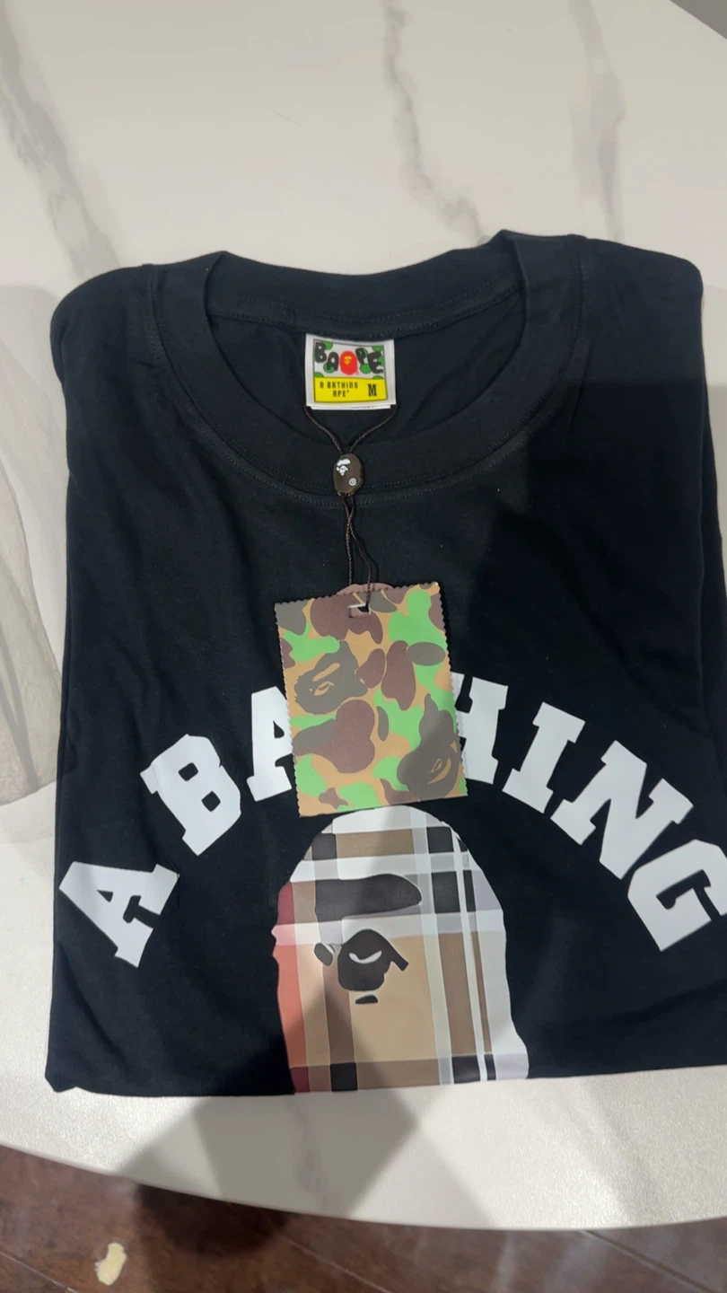 Burberry A BATHING APE® T-Shirt - photo 2