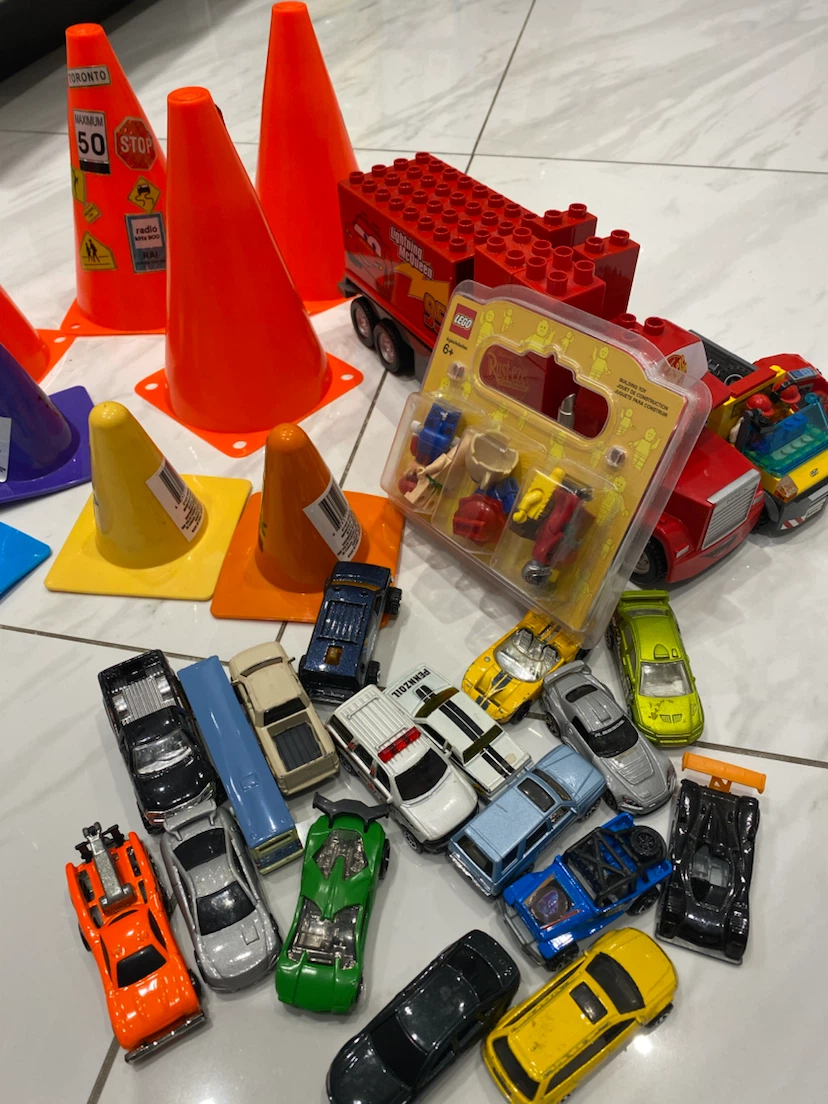 LEGO Building Toy & Toy Cars