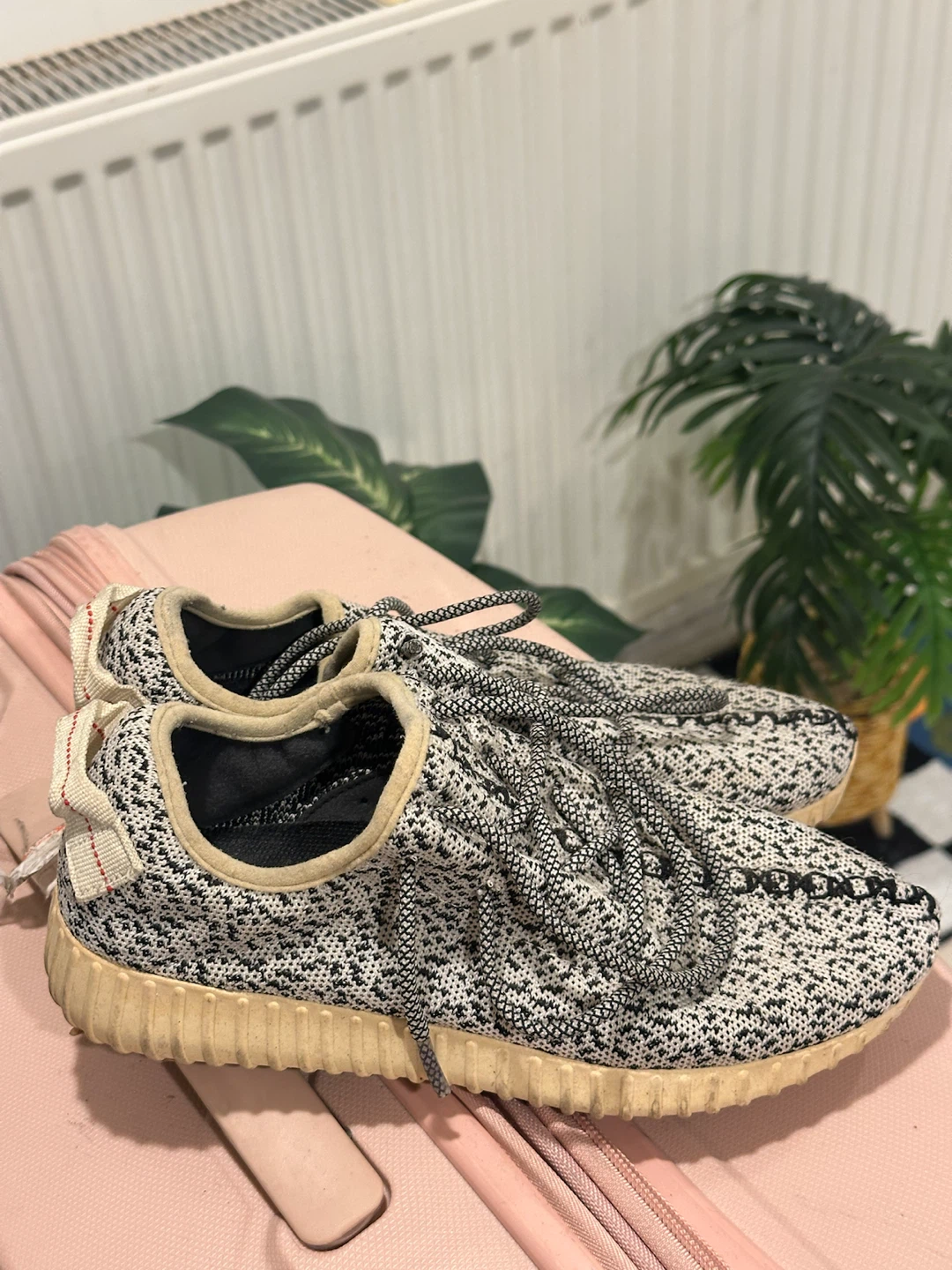 Adidas Yeezy Boost 350 V2 Shoes