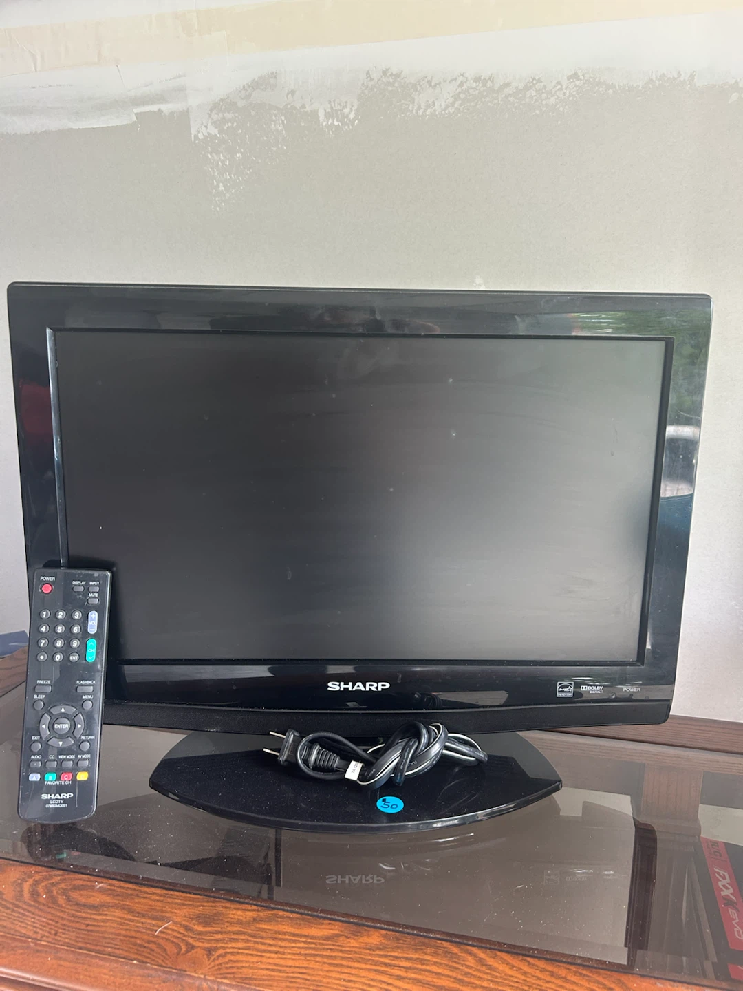 Sharp 22 inch HD TV with Remote - photo 2