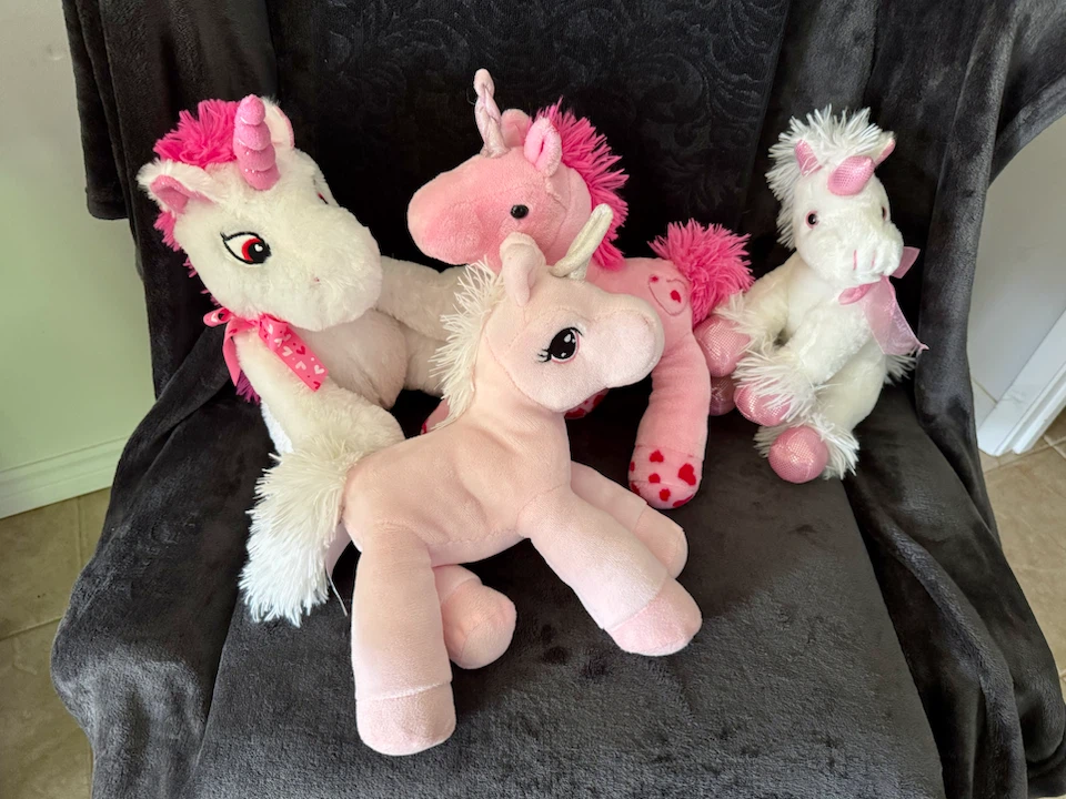 Unicorn stuffy toys