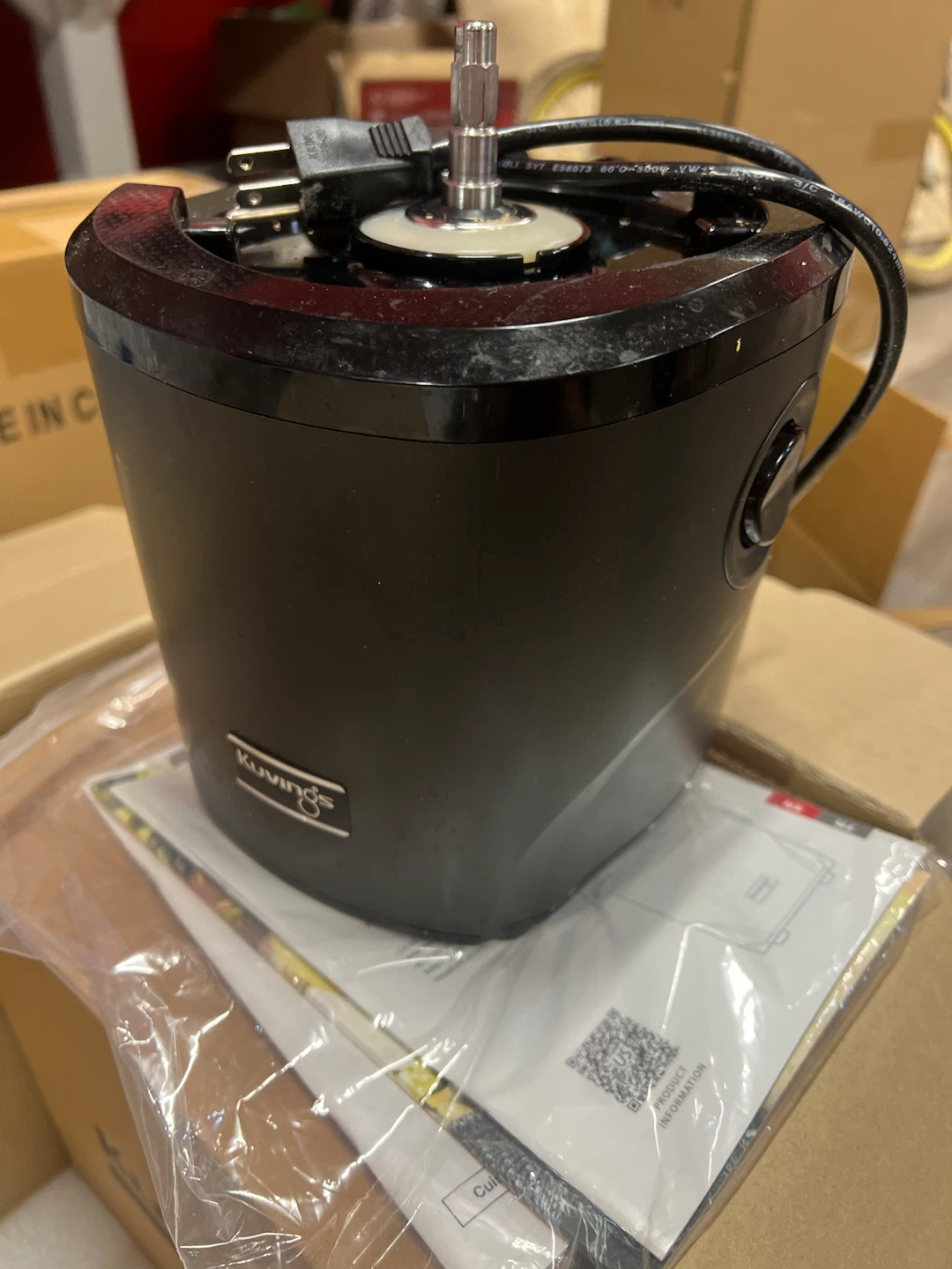 Kuvings AUTO Series Hands-Free Slow Juicer - photo 5