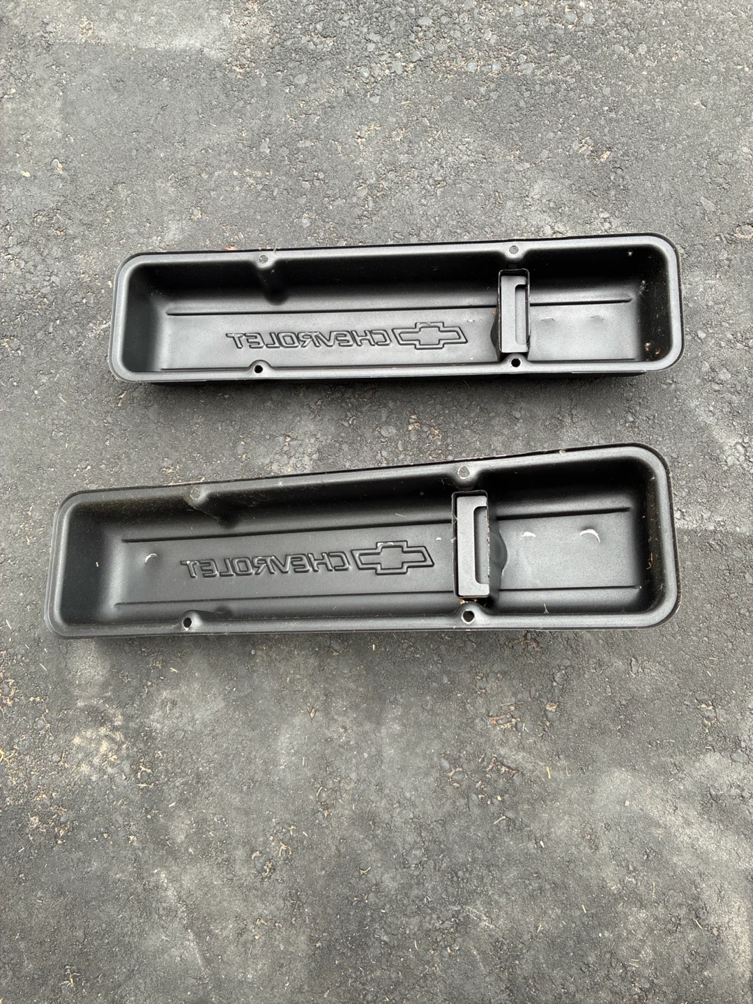 Chevrolet Valve Covers - photo 2