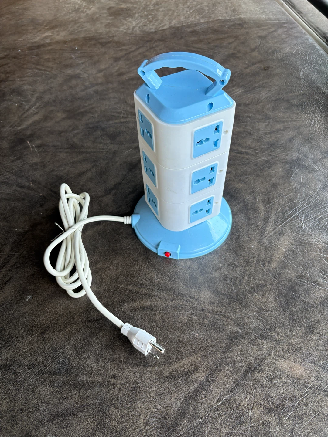 Vertical Tower Power Strip with USB Ports - photo 2