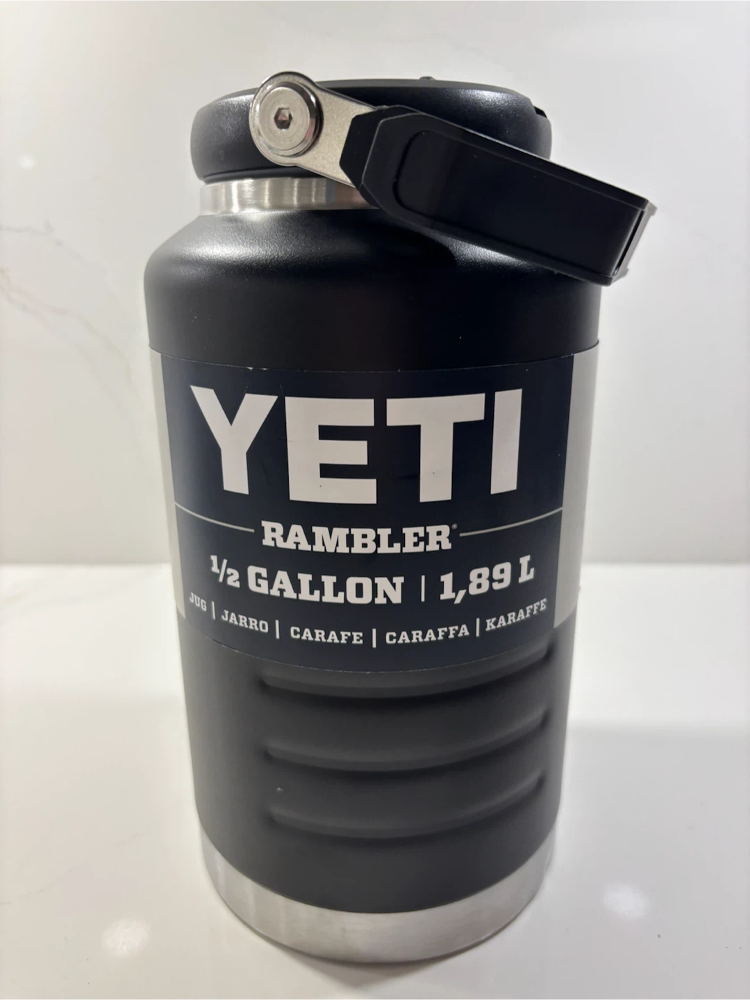 YETI Rambler 1/2 Gallon Jug, 1.89L - Black - NEW