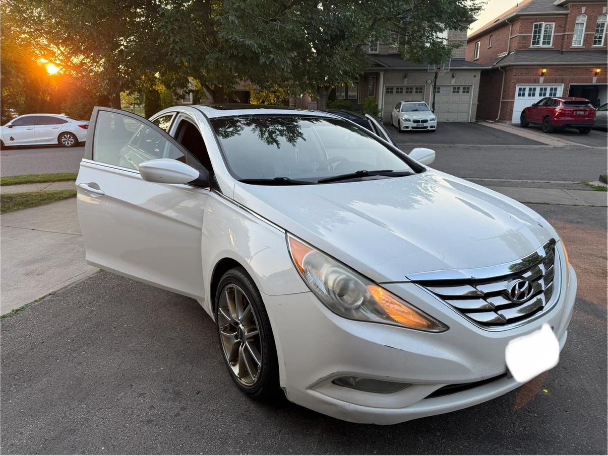 2012 Hyundai Sonata GLS 2.4L – Full Option - photo 3