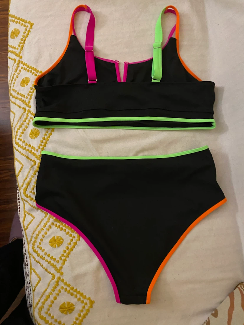 Black high-waisted bikini set with neon trim - photo 2