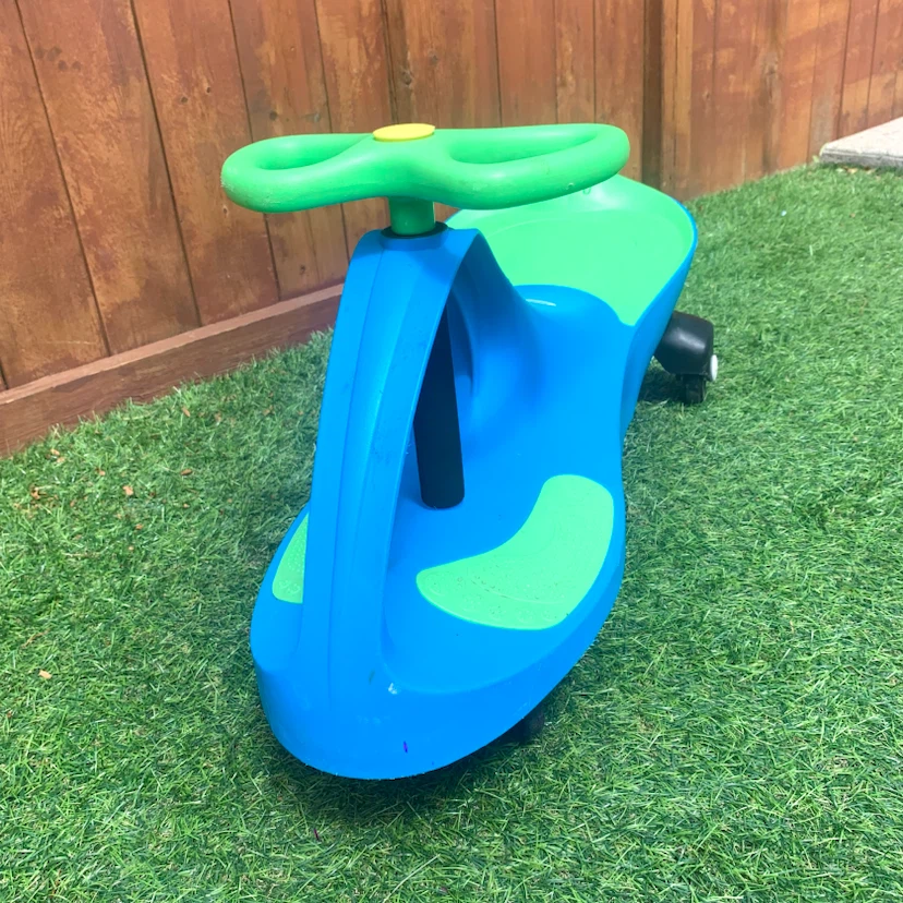 Kids Ride On Car Wiggle Car Swing Car Toddler Toy Indoor Outdoor - photo 3