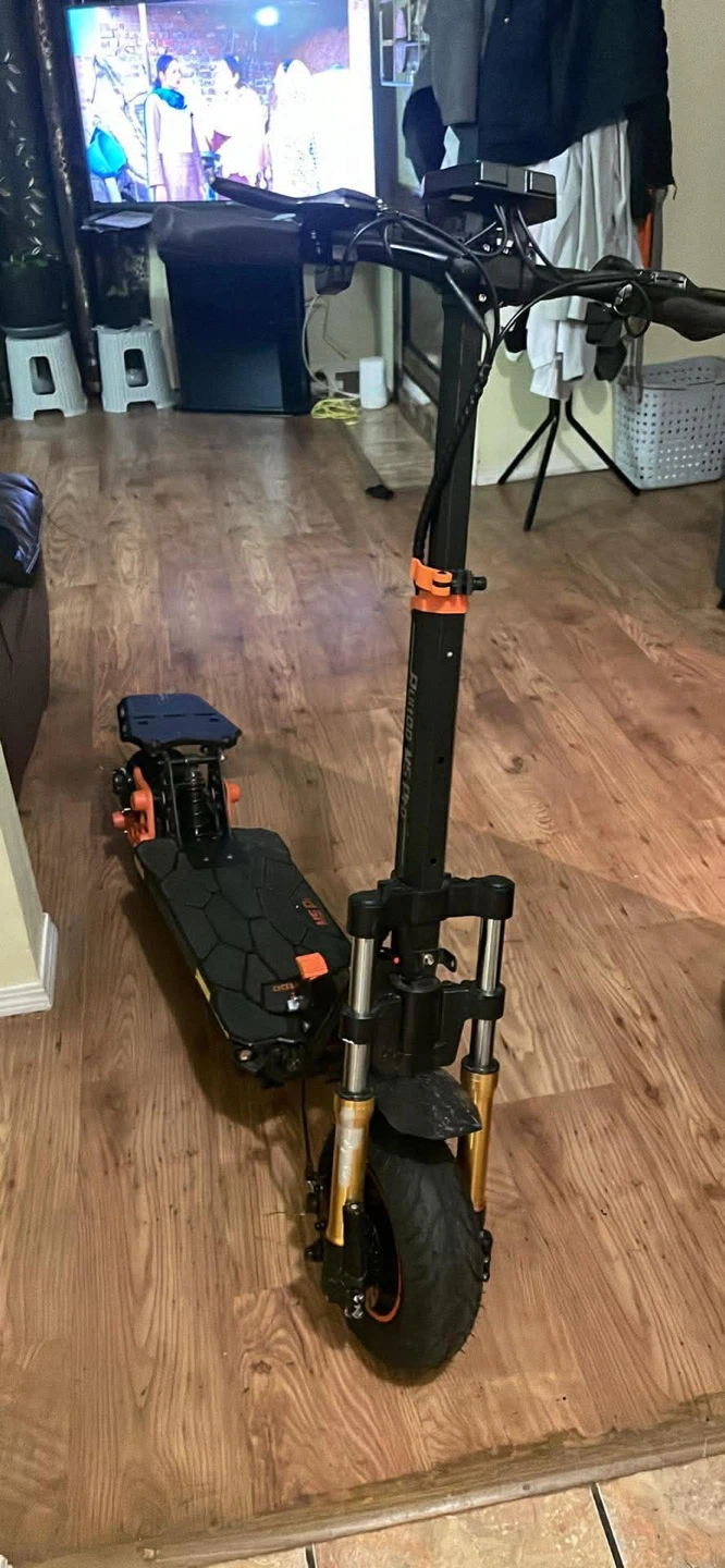 E scooter