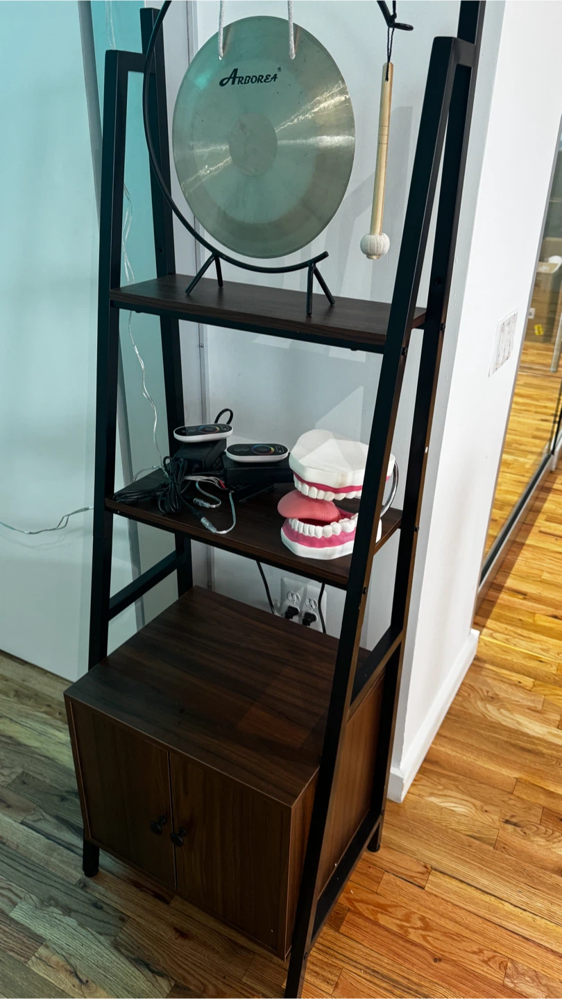 2 Ladder Bookshelves with Cabinet