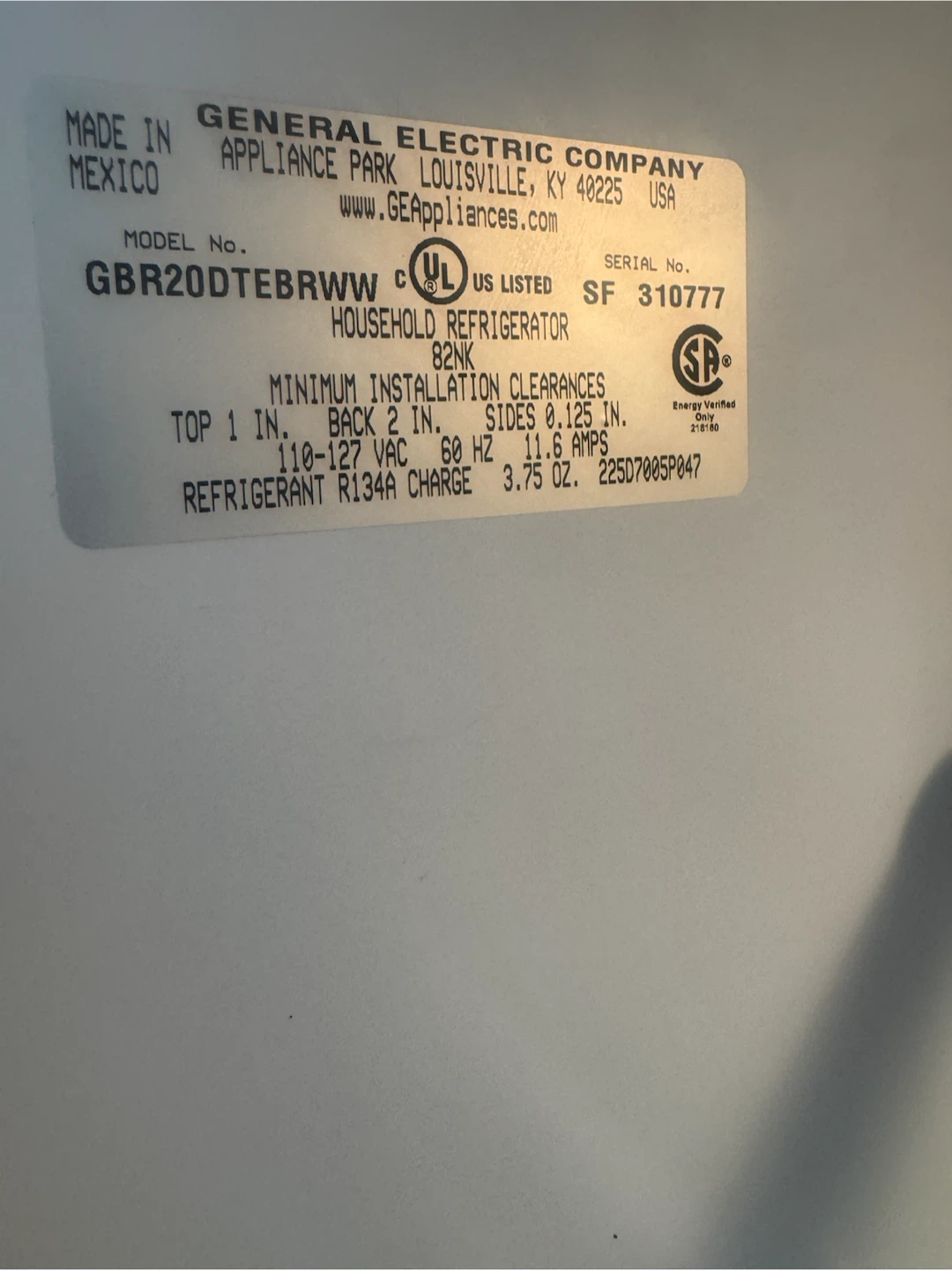 GE Bottom-Freezer Refrigerator – Excellent Condition - photo 3