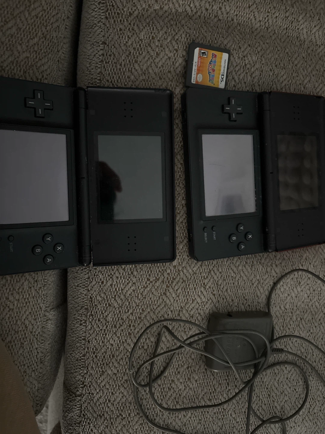 Nintendo DS Lite Consoles with Mario Kart DS Game - photo 2