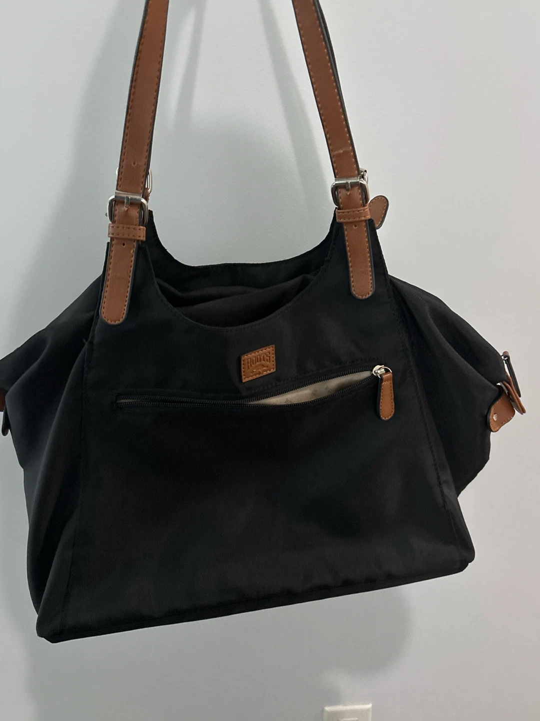 Roots Black Shoulder bag