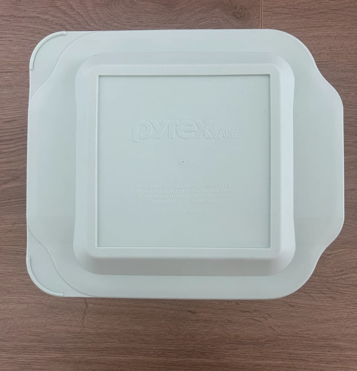Pyrex Glass Baking Dish with Lid + Kitchen Essentials Set - photo 3