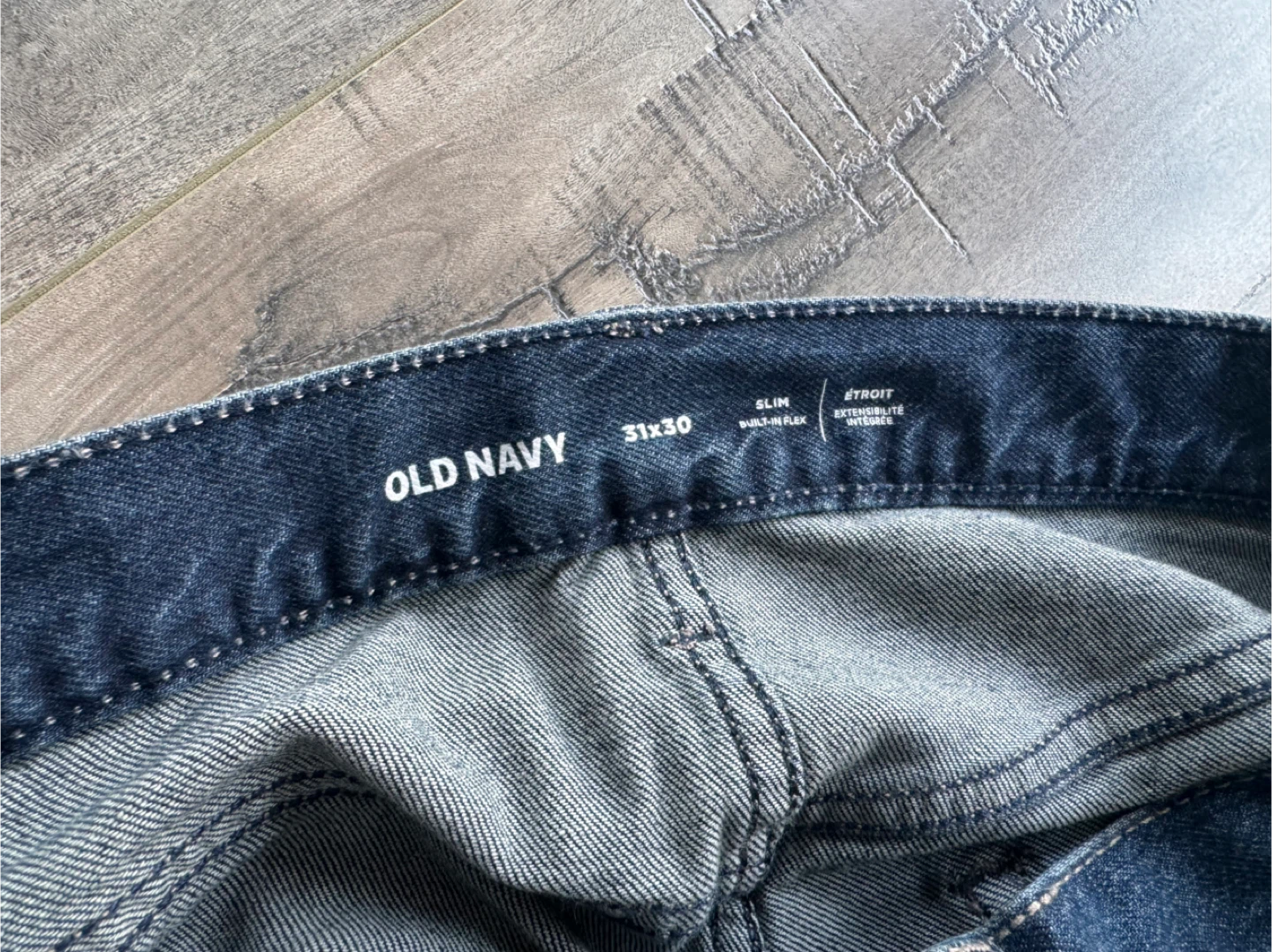 2 pair NWT Old Navy Slim Built-In Flex Jeans - Size 31x30 - photo 4