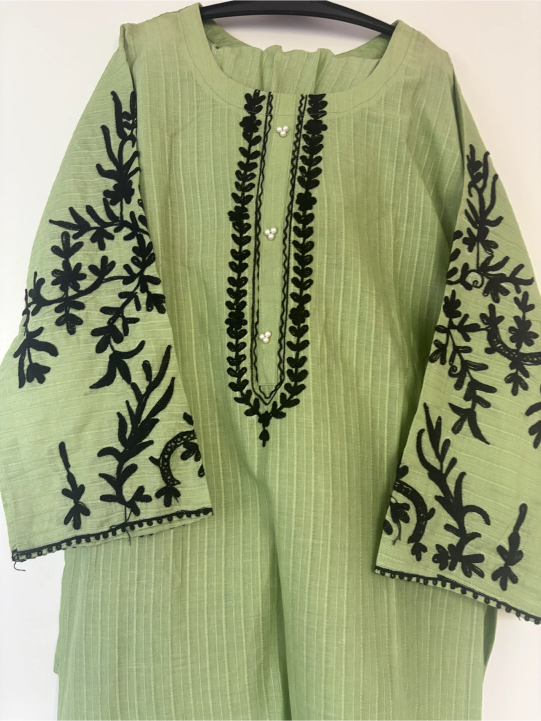 Light Green embroidered 2 pieces - photo 2