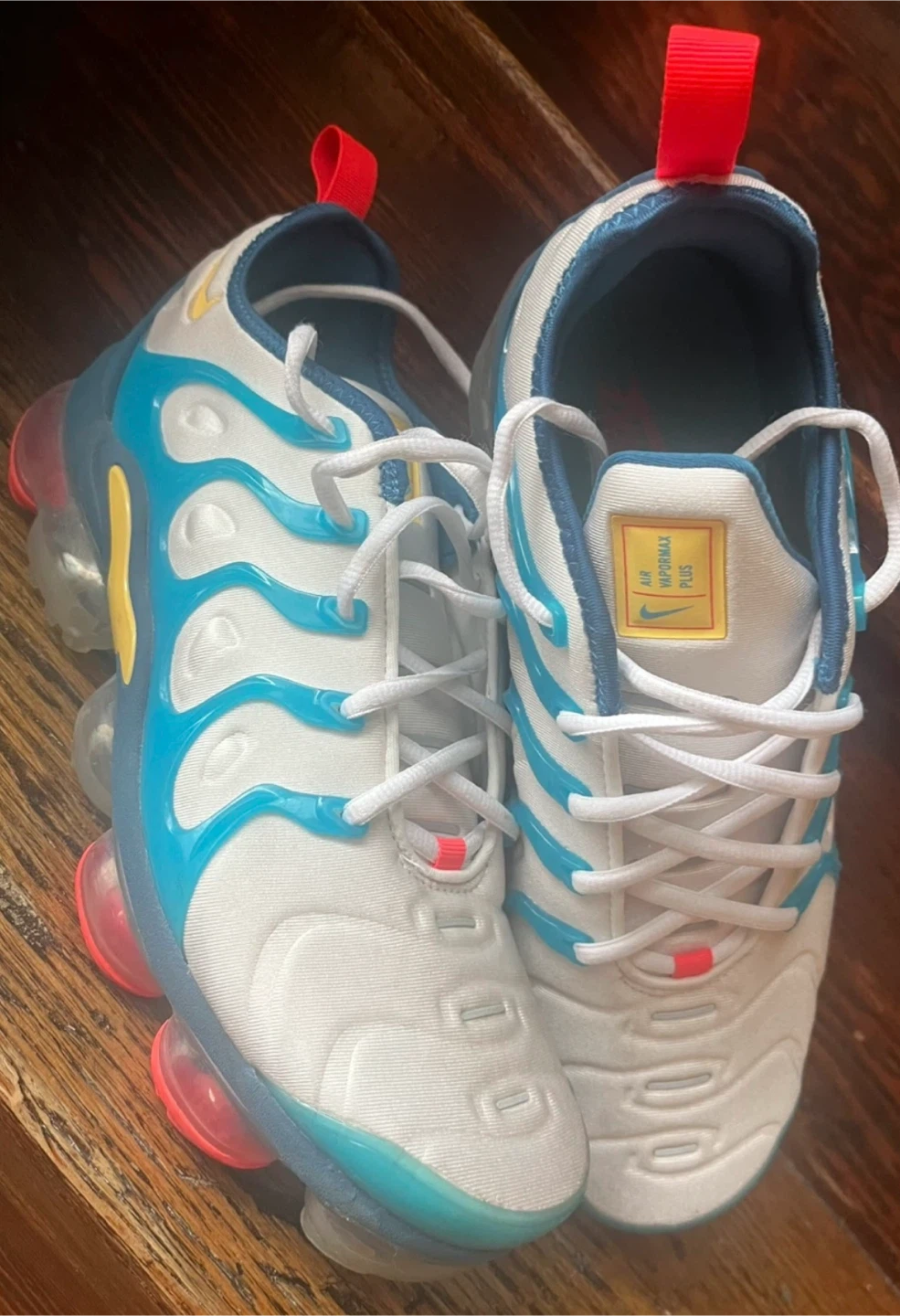 Nike Air VaporMax Plus Men's Shoes US 9.5