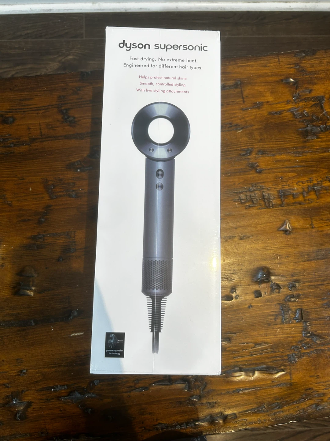 Dyson hair dryer (1600watt) - photo 2