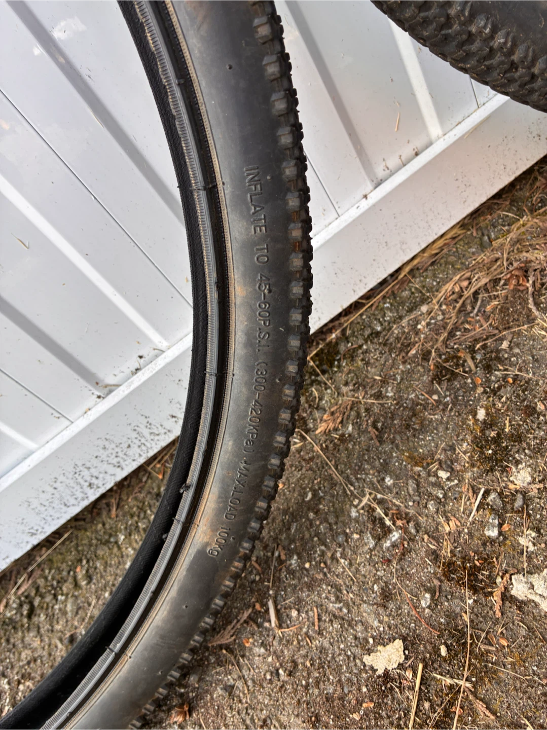 2 x Bicycle Tires for 26” wheel - photo 2