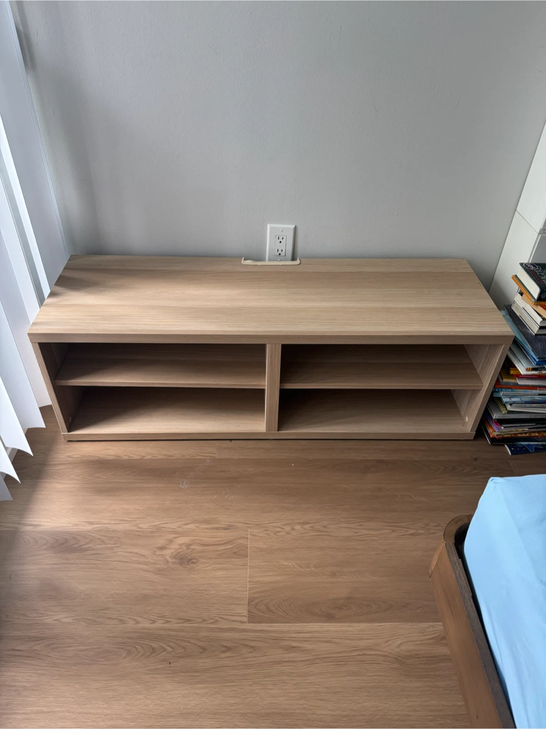 Light Wood TV Bench with Shelves - photo 2