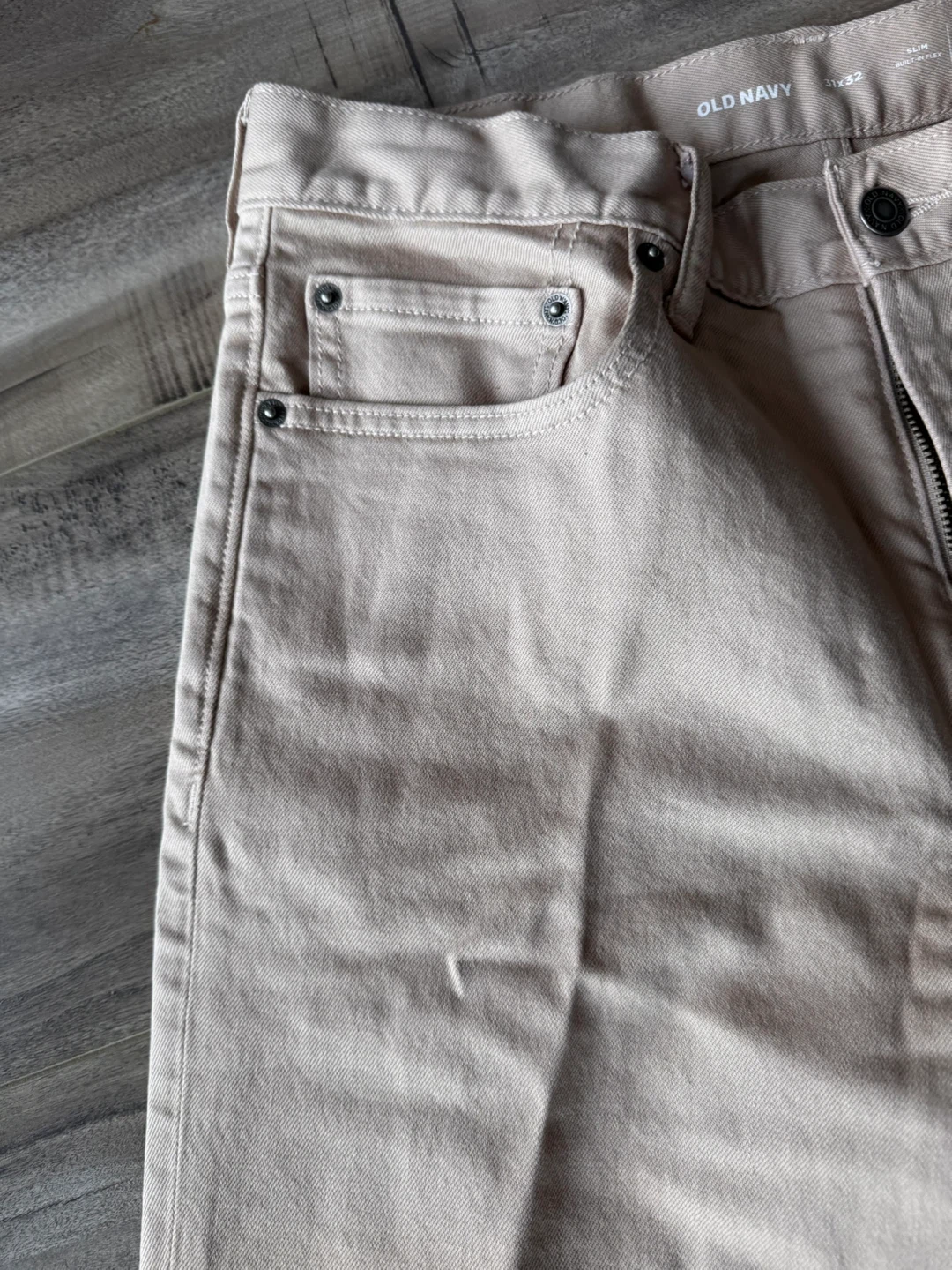 Men’s Old Navy light tan / beige jeans 31w 32L - photo 4