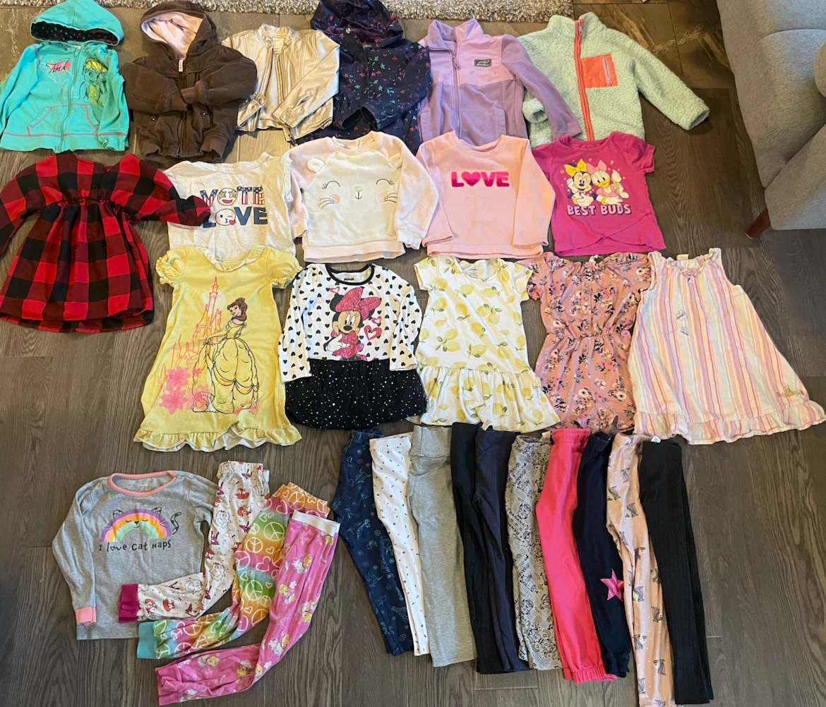 4T Girl Clothing Lot.