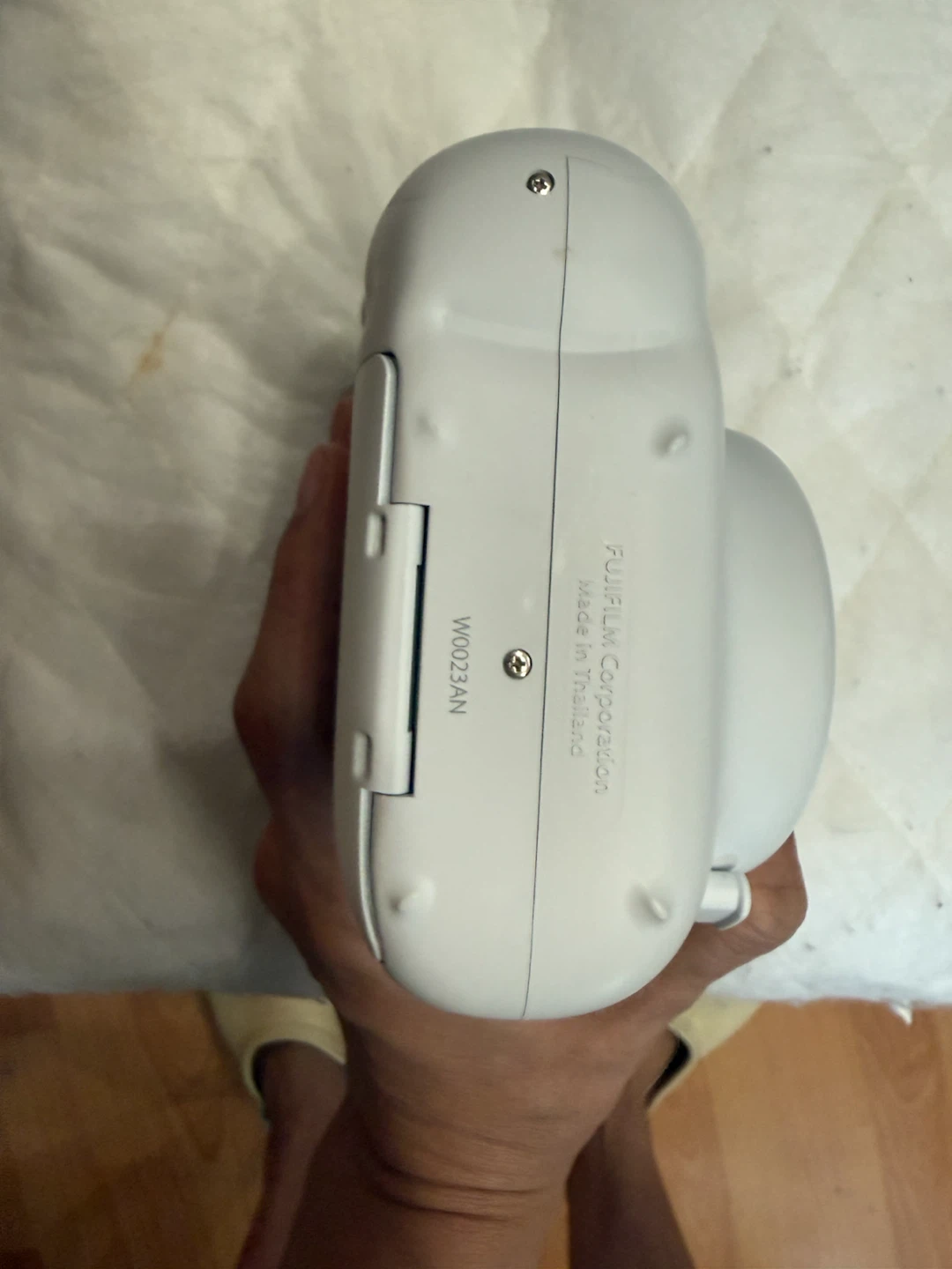 Fujifilm Instax Mini 11 Instant Camera - White - photo 4