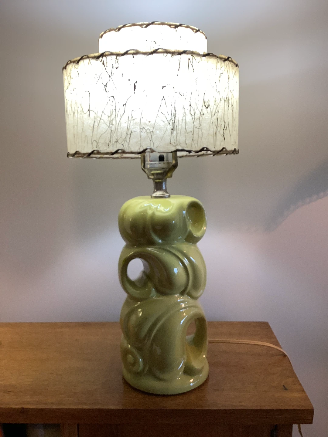 MCM Beauceware Lamp w MCM 2 Tier Fibreglass Lamp Shade 🐞 - photo 2