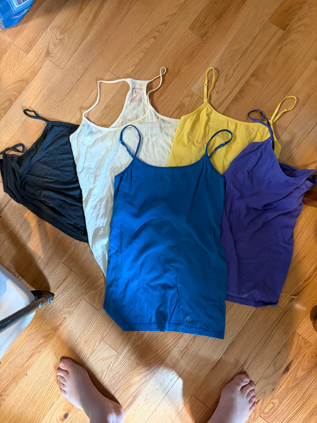Bundle of 5 Camisoles