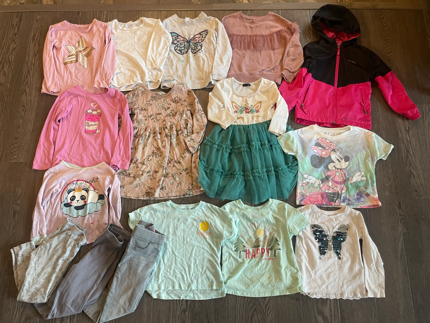 Girls Clothing Lot. Sizes 4-5yrs (read listing)