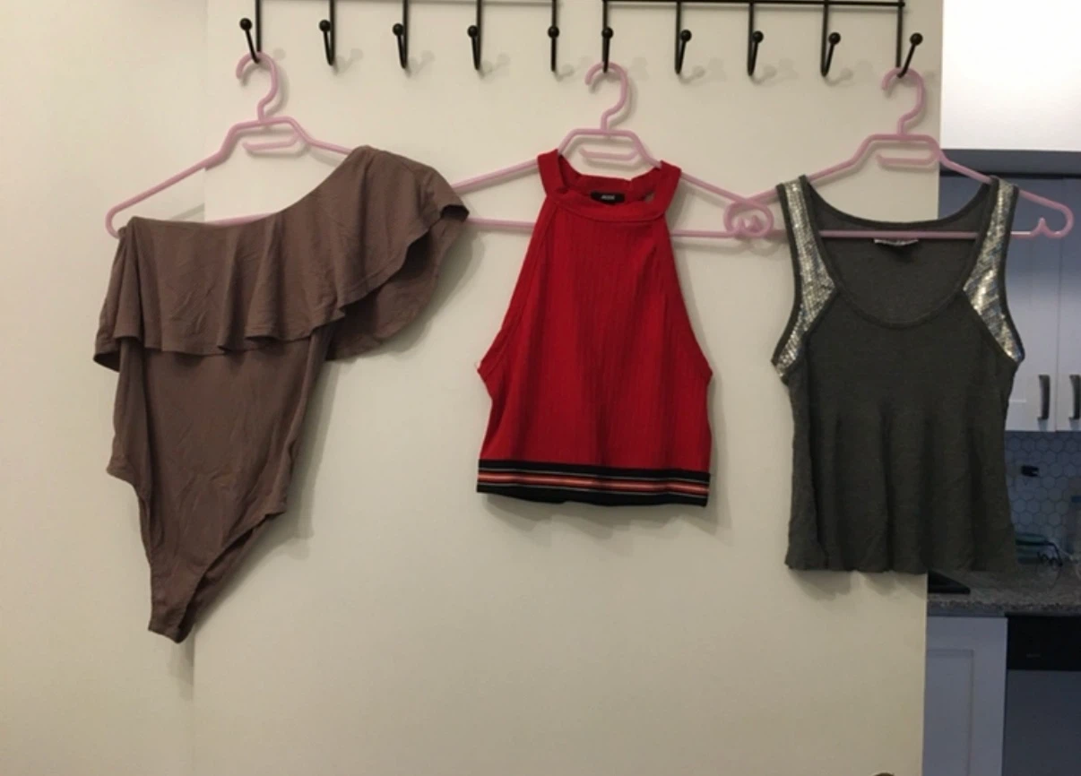 Women’s Clothes - photo 5